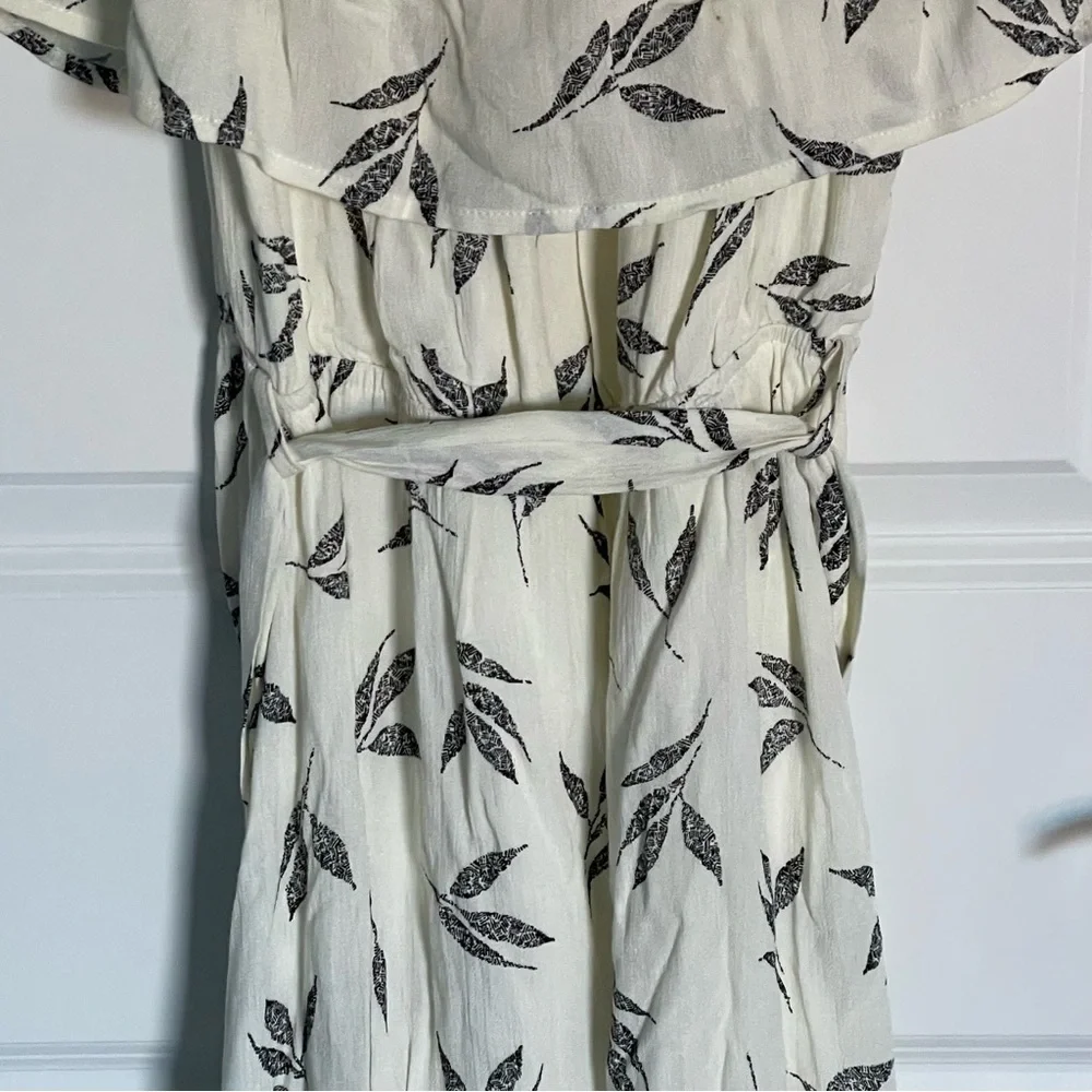 Baltic Born Leaf Print Off Shoulder Maxi Dress 18964 - Picture 10 of 14
